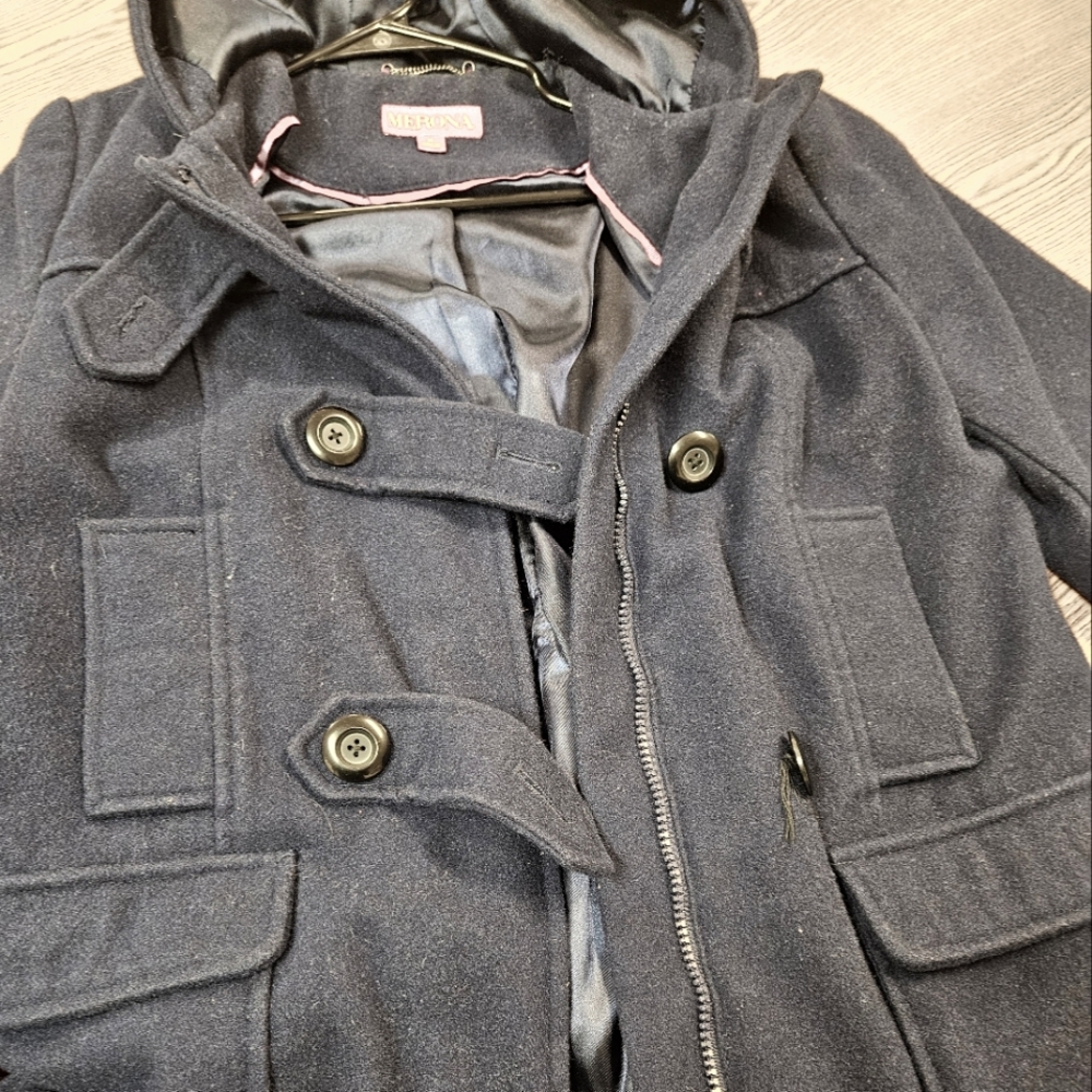 Women's medium pea coat